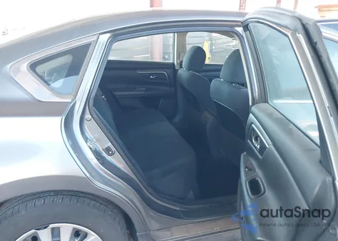 2015 Nissan Altima 2.5/2.5 S/2.5 Sl/2.5 Sv из США, поврежденный, VIN 1N4AL3AP8FC464773